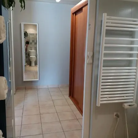Chambres De Frede לינה וארוחת בוקר