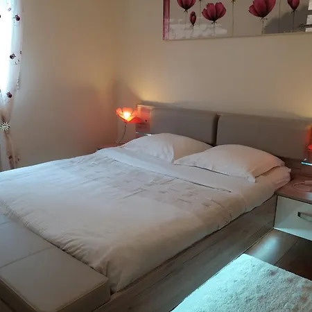 Couette-café Chambres De Frédé Plounévez-Lochrist