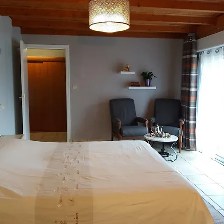 Chambres De Frédé Couette-café 3*